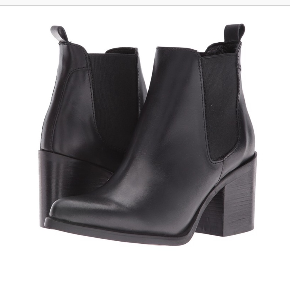 Steve Madden Pistol Bootie Sz 8.5